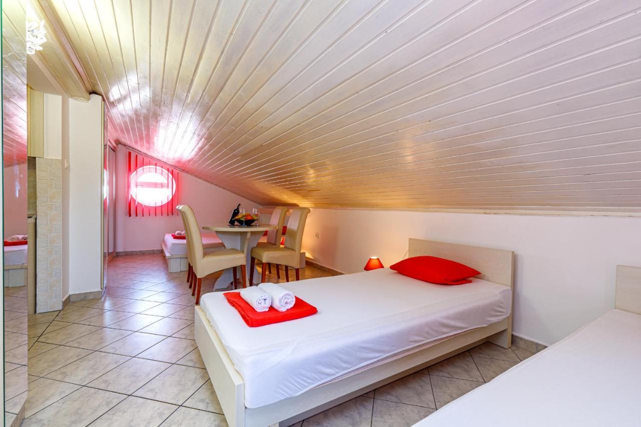 Homestay Dido Novalja